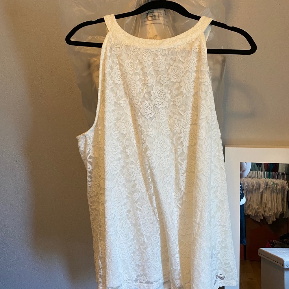 NWT Torrid White Lace Tank Top Size 2